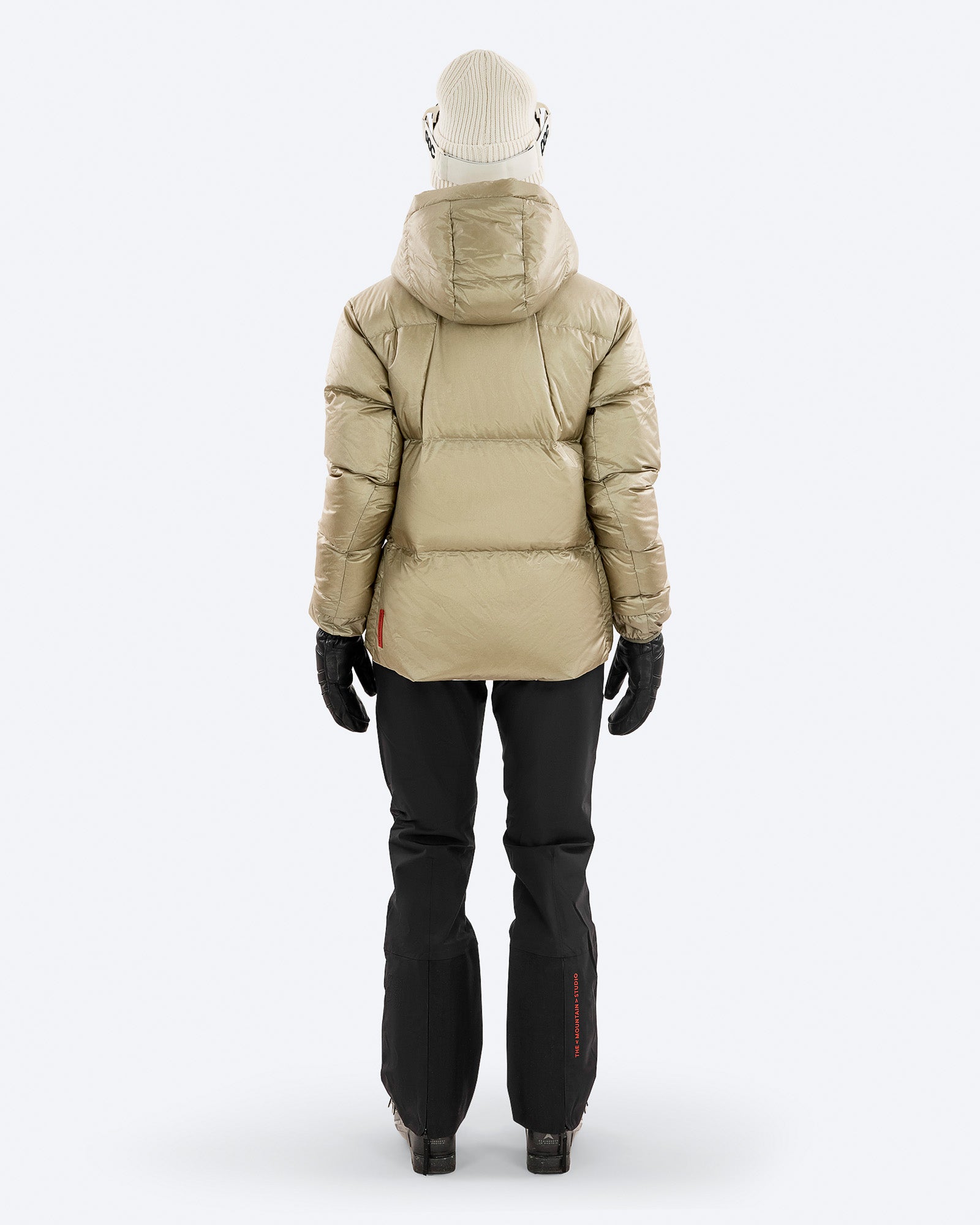 Women's White Down Puffer Jacket – D-5 W | The Mountain Studio