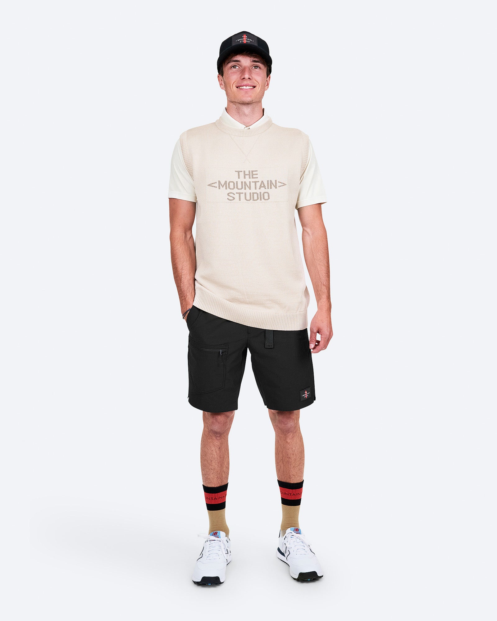 Men's Black Shorts – L-9 | The Mountain Studio
