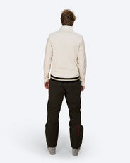 P-3 thumbnail image