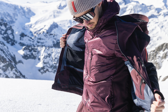 M 9 FUDGE INSULATED_PERTEX_MIDLAYER MIDLAYER the mountain studio_2_2000px. i 07_f8f01cda a5cd 400d 907c 5ba5f682c8d9