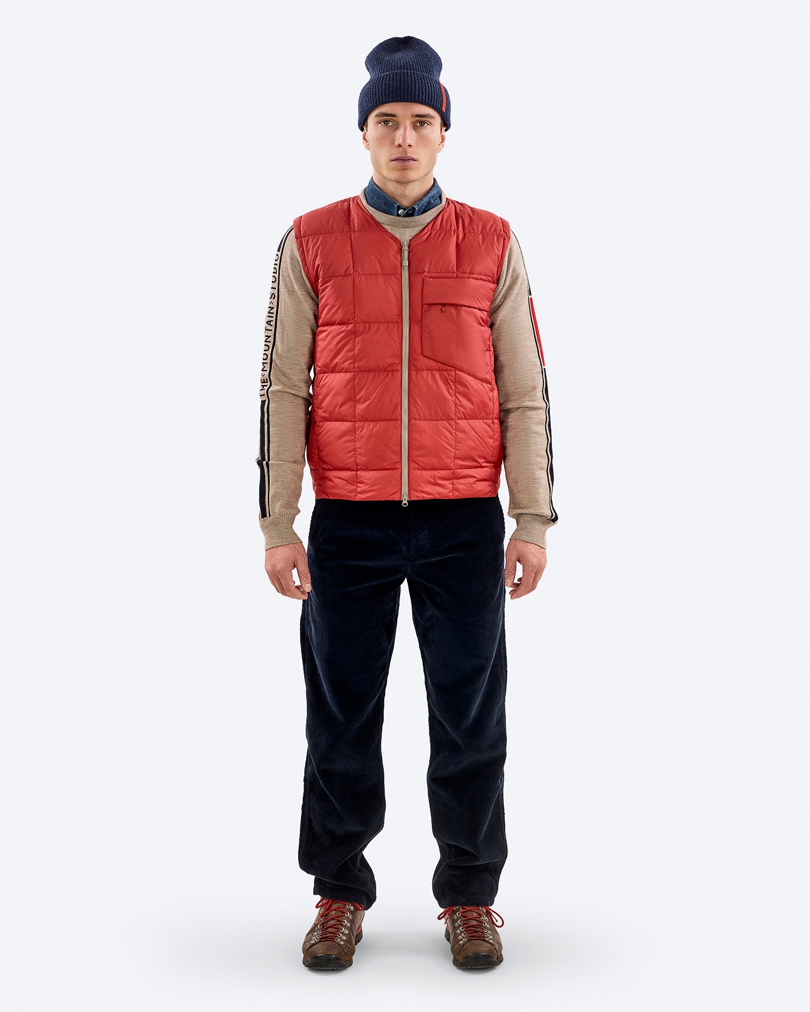 V-3UL-EQUESTRIANRED-
