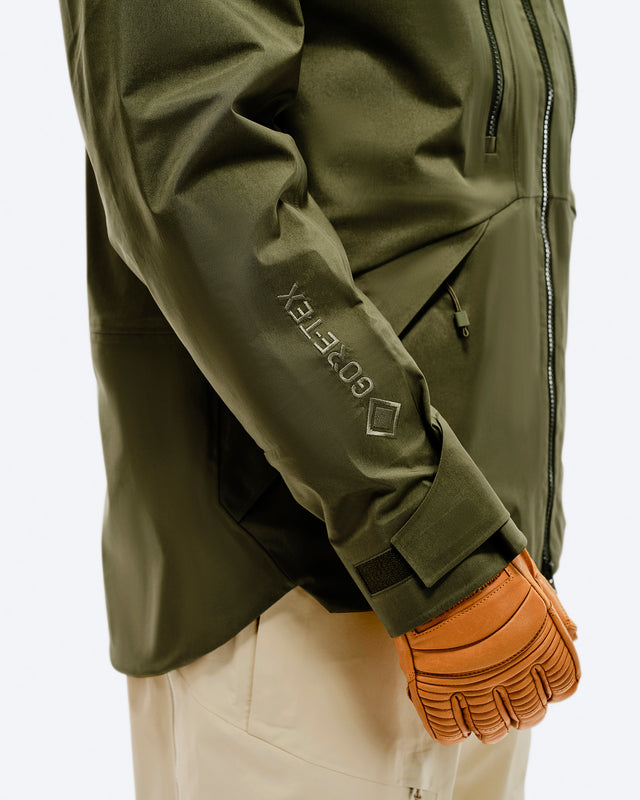 Z-2 EPE GORE-TEX ePE 3L Shell Jacket, close-up of sleeve logo