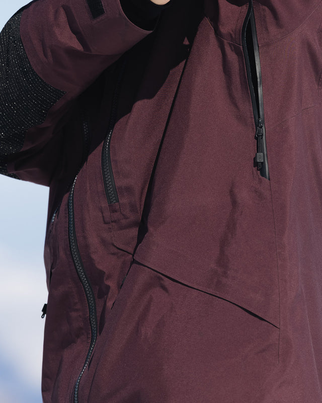 Z 7_PRO FUDGE GORE TEX_PRO_3L_SHELL_VECTRAN_JACKET SHELL_JACKETS the mountain studio_1_2000px I 03