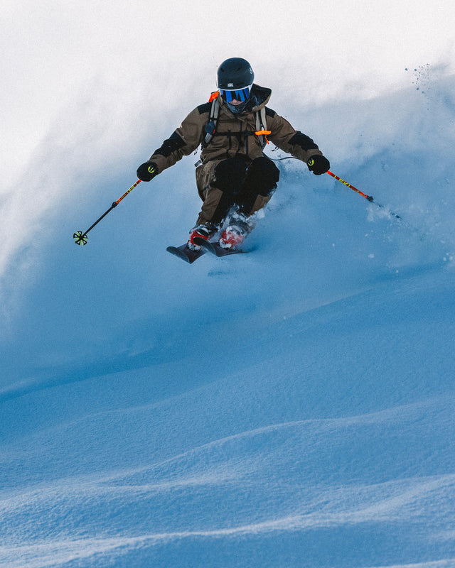 Z 7_PRO OTTER GORE TEX_PRO_3L_SHELL_VECTRAN_JACKET SHELL_JACKETS the mountain studio_1_2000px I 03_9d11643b 6fdc 48f2 b75f 4bb62420ab8e
