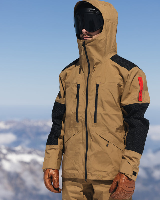 Z 7_PRO OTTER GORE TEX_PRO_3L_SHELL_VECTRAN_JACKET SHELL_JACKETS the mountain studio_i 01