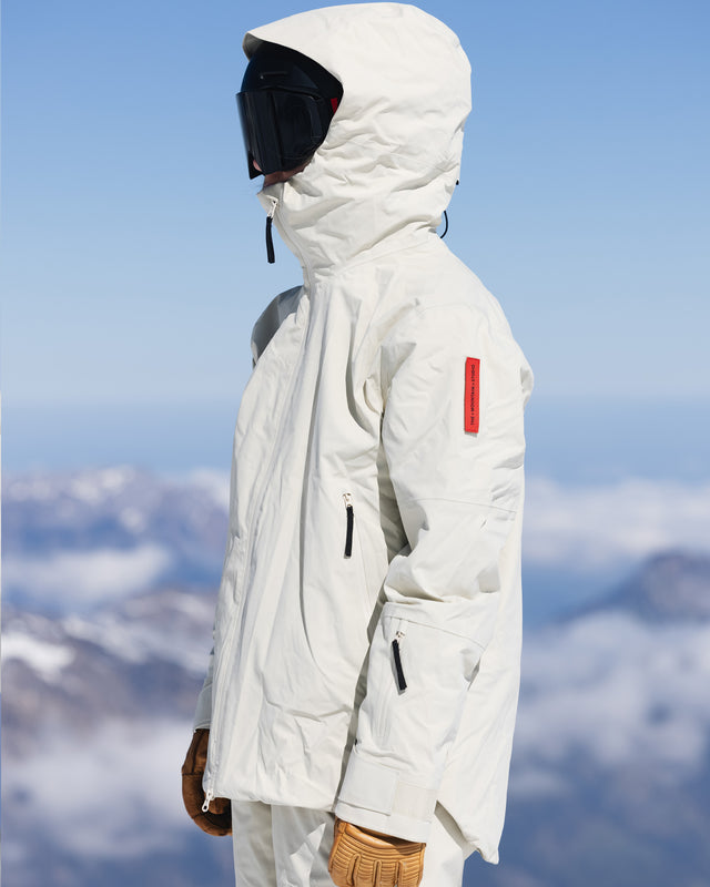 Z 8W CASTLEWALL W.3LHYBRIDSHELLJACKET SHELLJACKETS the mountain studio i 11