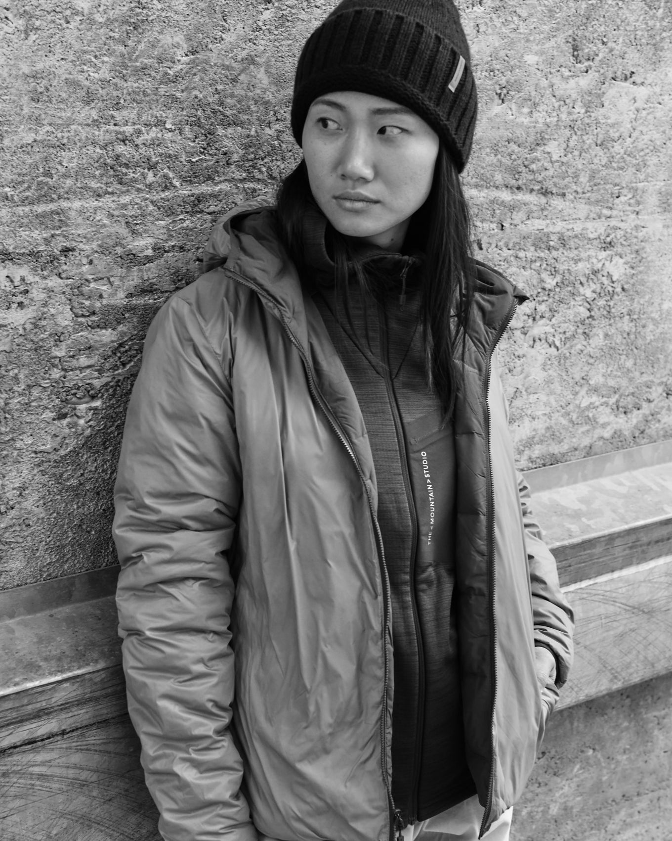 reversible-light-hood-jacket-D